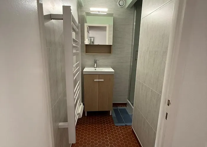 Maison Familiale La Paree بيت للعطل