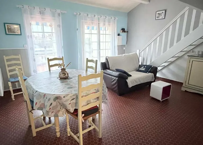 Maison Familiale La Paree بيت للعطل *